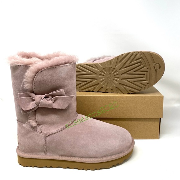 UGG Daelynn Women’s Boots Suede Light Pink - Picture 9 of 11